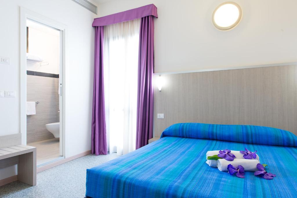 Argia Marina Centro Hotel 3*